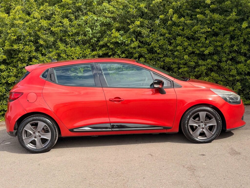 Renault Clio 1.2 16V Dynamique Medianav Euro 5 Red #5