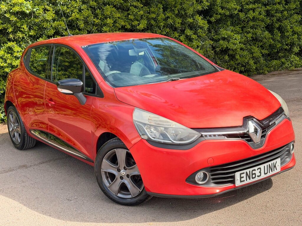 Renault Clio 1.2 16V Dynamique Medianav Euro 5 Red