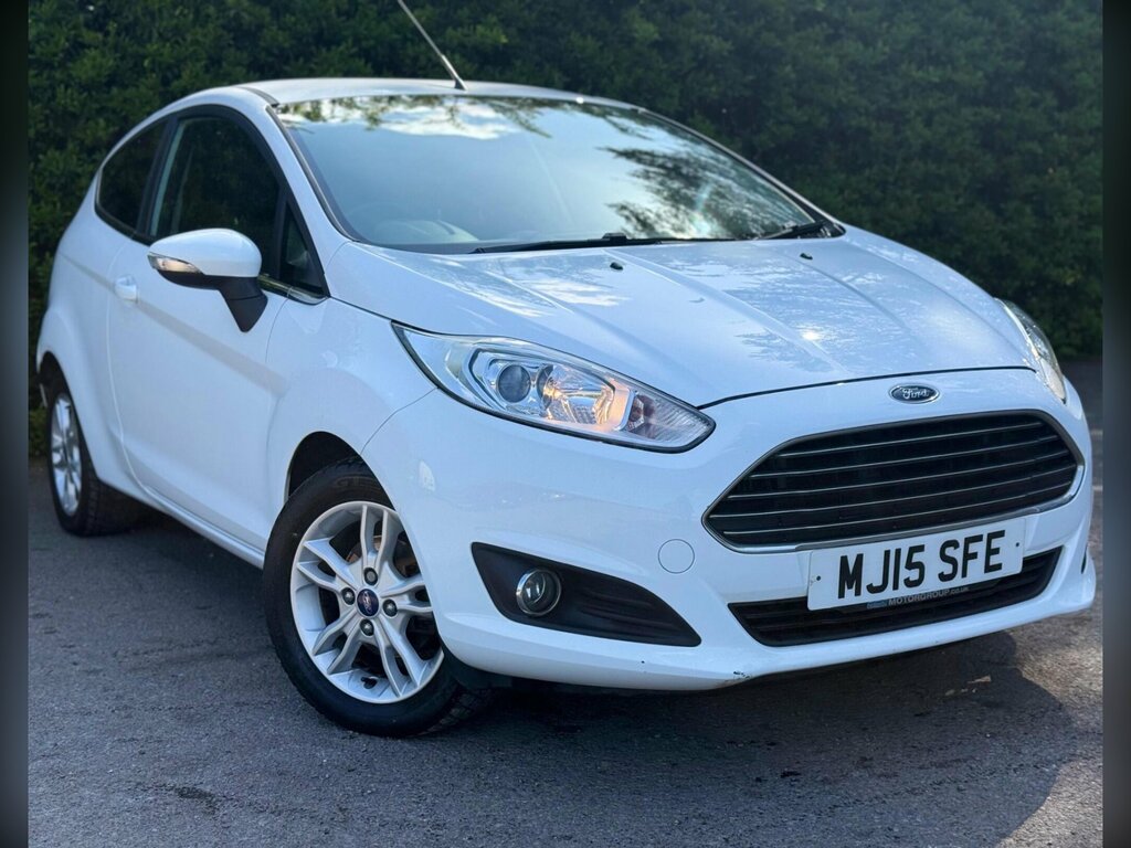 Ford Fiesta 1.0T Ecoboost Zetec Euro 5 Ss White
