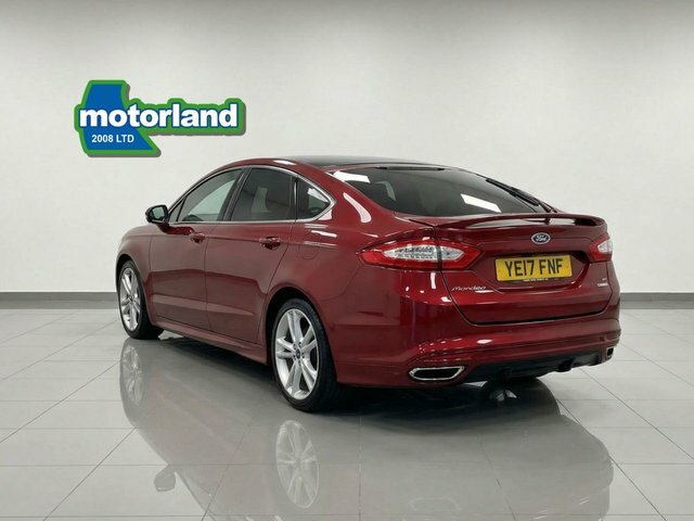 Ford Mondeo Tdci Titanium Hatchback YE17FNF Red #4
