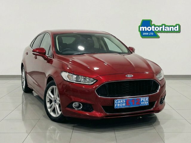 Ford Mondeo Tdci Titanium Hatchback YE17FNF Red #2