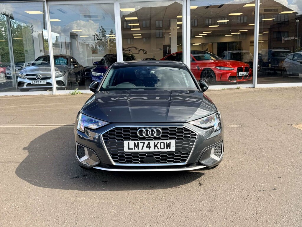 Audi A3 Sportback 40 Tfsi E Sport LM74KOW #3