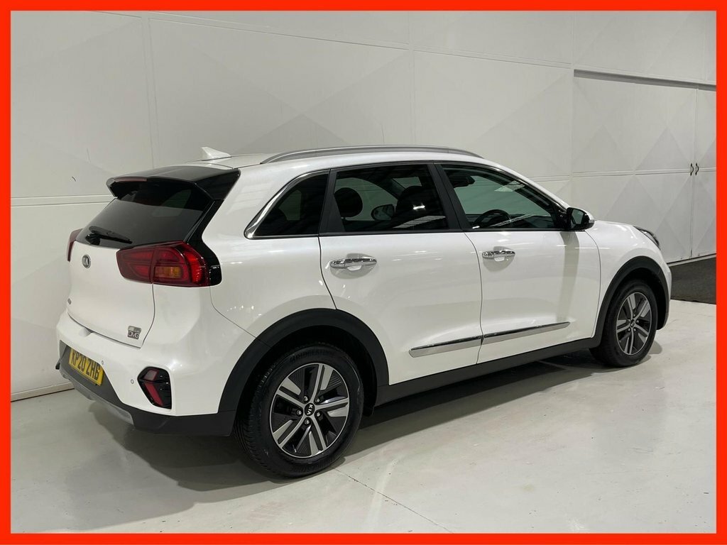 Kia Niro 1.6 Gdi 8.9Kwh 3 Suv Plug-in Hybrid Dct KP20ZHB White #3