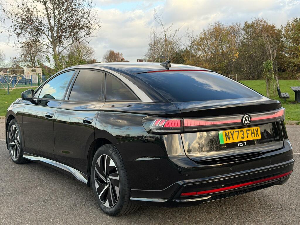 Volkswagen ID.7 Pro 77Kwh Launch Edition Fastback NY73FHX Black #2