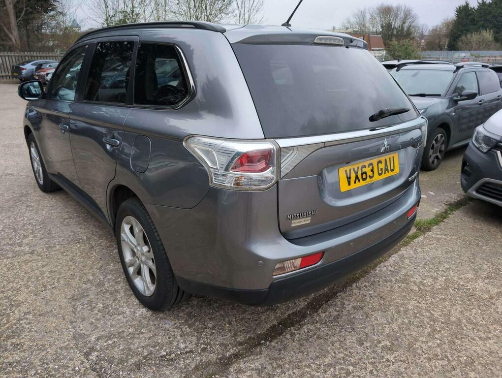 Mitsubishi Outlander 2.2 Di-d Gx5 4Wd Euro 5 Ss Grey #2