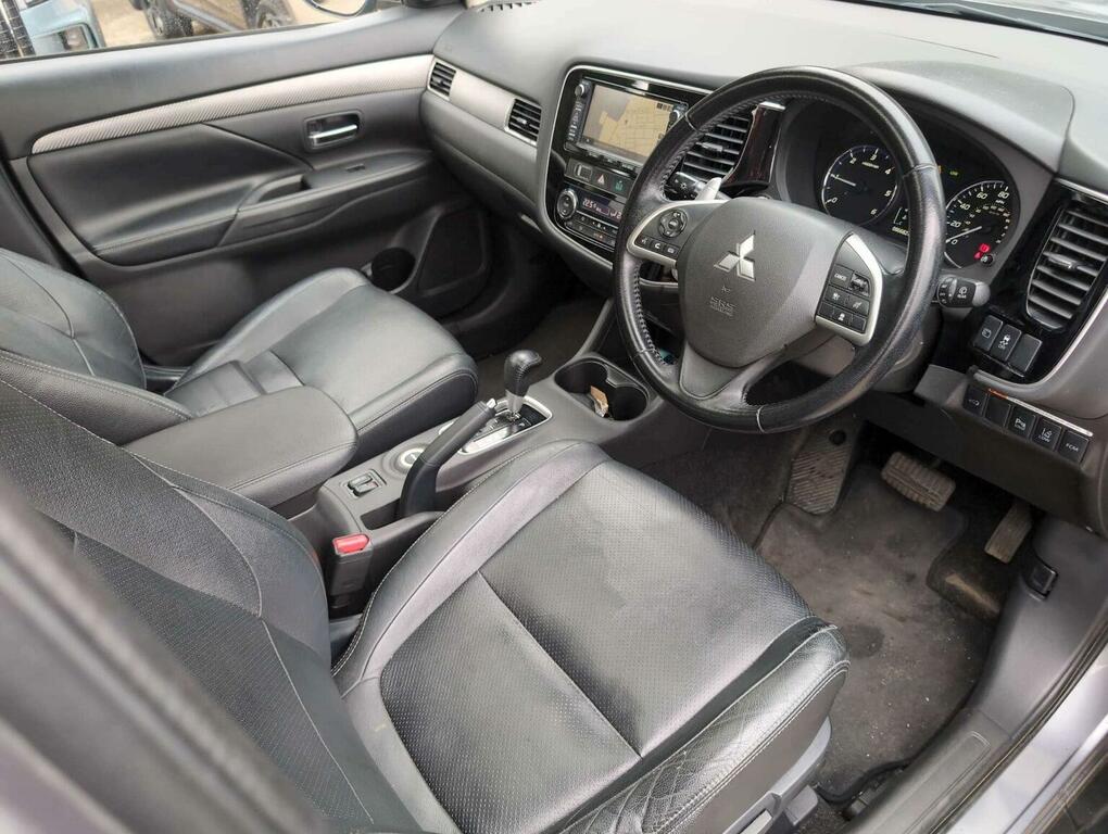 Mitsubishi Outlander 2.2 Di-d Gx5 4Wd Euro 5 Ss Grey #3