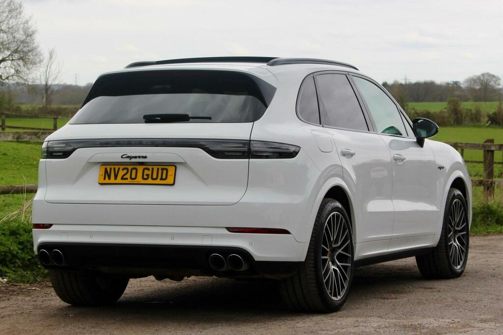 Porsche Cayenne 3.0 V6 E-hybrid 14.1Kwh Tiptronics 4Wd Euro 6 Ss NV20GUD White #2