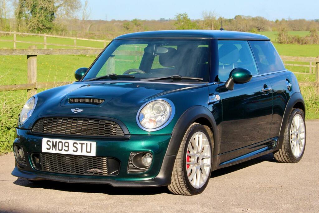Mini Hatch 1.6 John Cooper Works Euro 5 Green