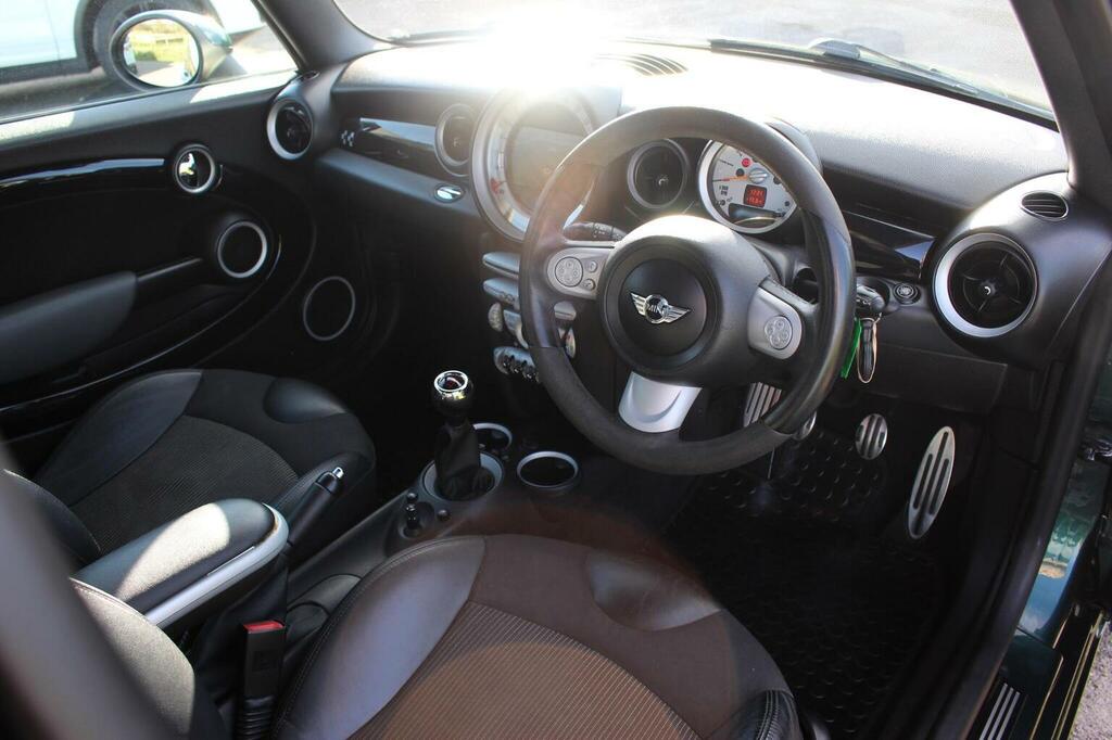 Mini Hatch 1.6 John Cooper Works Euro 5 SM09STU Green #3