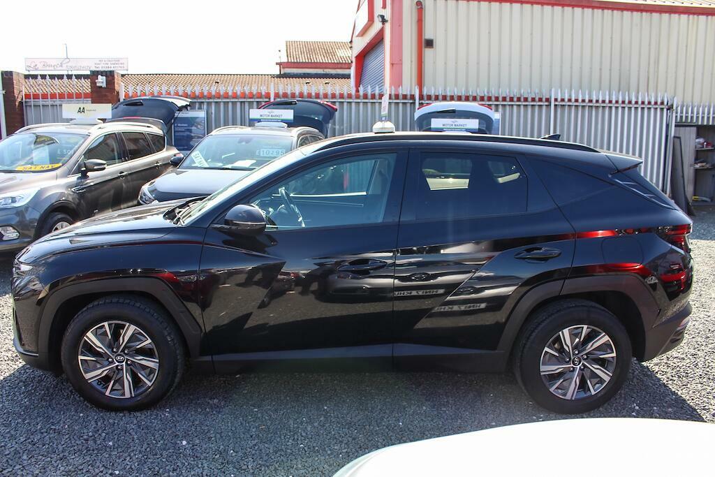 Hyundai Tucson 1.6 T-gdi Se Connect Euro 6 Ss FP71TXN Black #4
