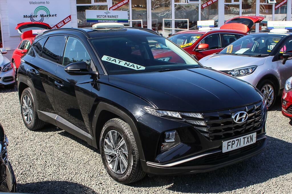 Hyundai Tucson 1.6 T-gdi Se Connect Euro 6 Ss Black