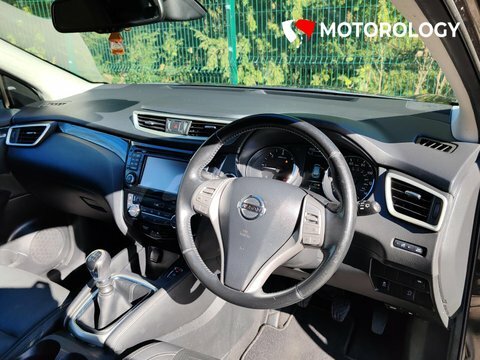 Nissan Qashqai 1.5 Dci Tekna SB66DLZ Black #3