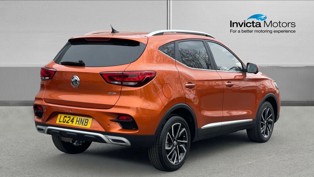 MG ZS Exclusive Orange #3