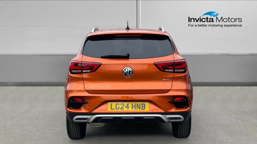 MG ZS Exclusive Orange #4