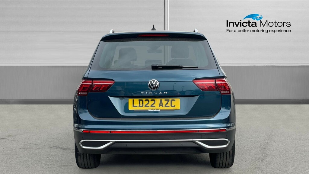 Volkswagen Tiguan Elegance Blue #4