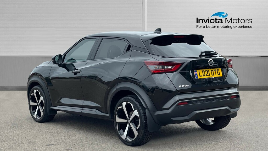 Nissan Juke Tekna Black #5