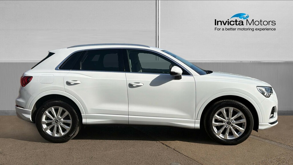 Audi Q3 Sport White #2