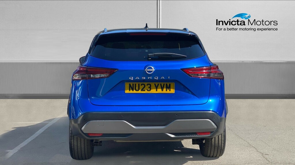 Nissan Qashqai Tekna Blue #4