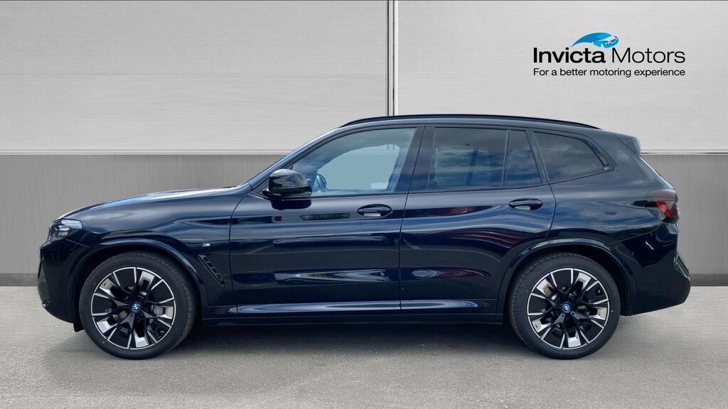 BMW iX3 M Sport Pro MJ23HLN Black #6