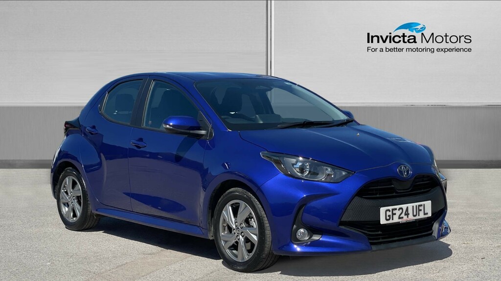 Toyota Yaris Icon Blue