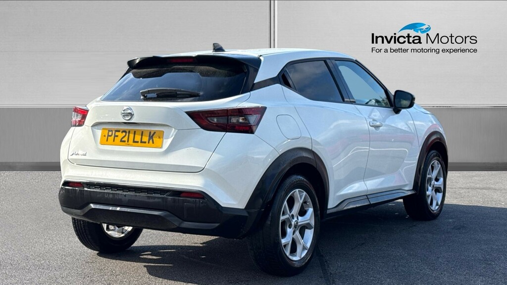 Nissan Juke N-connecta PF21LLK White #3