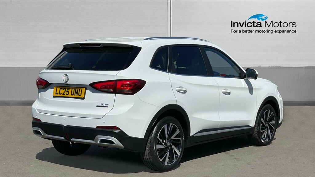 MG ZS Trophy LC25UMU White #3