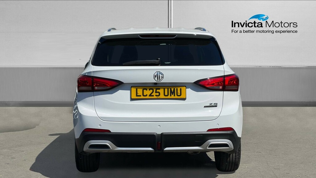 MG ZS Trophy LC25UMU White #4