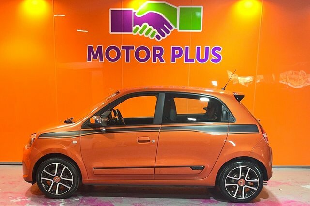 Renault Twingo 0.9 Tce Energy Dynamique S Hatchback Ma CE18YTW Orange #2