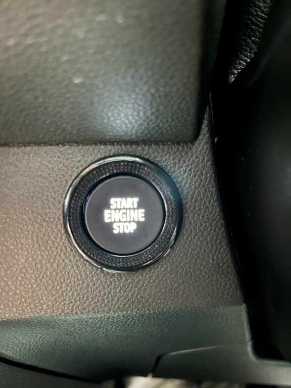 Dacia Sandero Stepway 1.0 Tce Expression Hatchback Bi Fuel Eu Blue