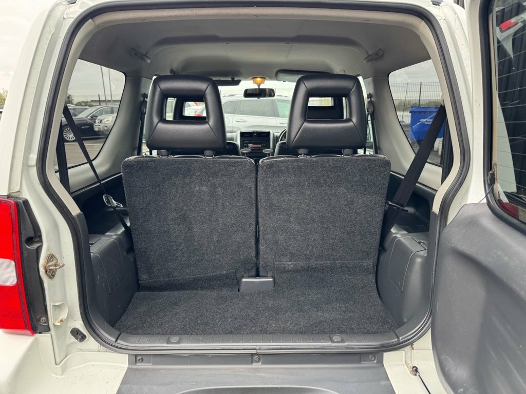 Suzuki Jimny 1.3L Sz4 White #6