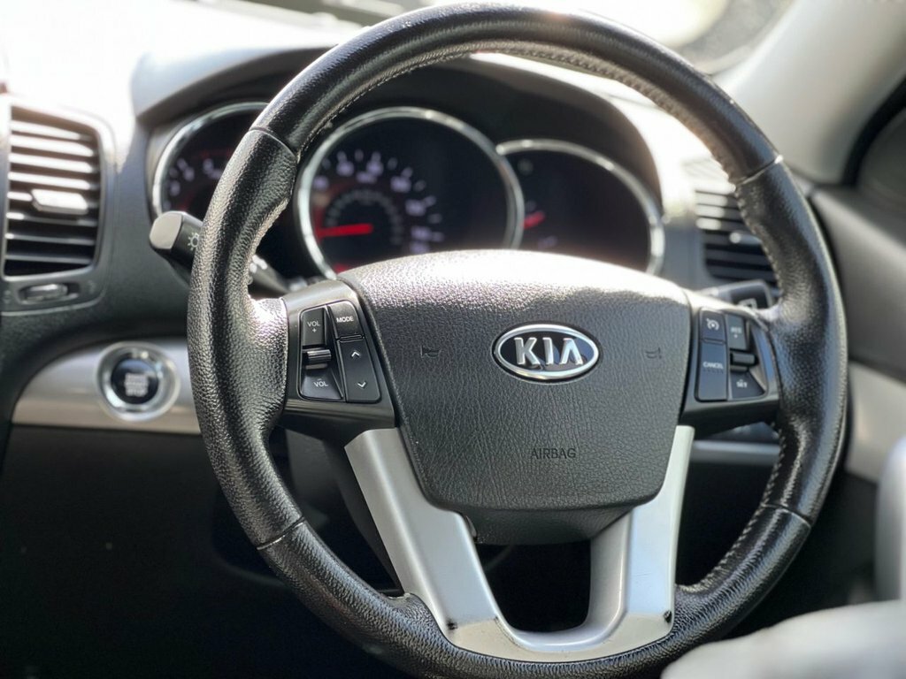 Kia Sorento 2.2L Kx-3 Black #6