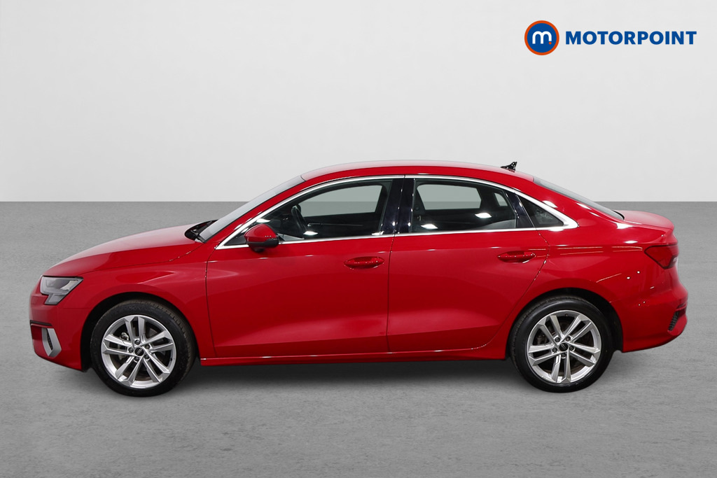 Audi A3 35 Tfsi Sport S Tronic RE73NCO Red #4