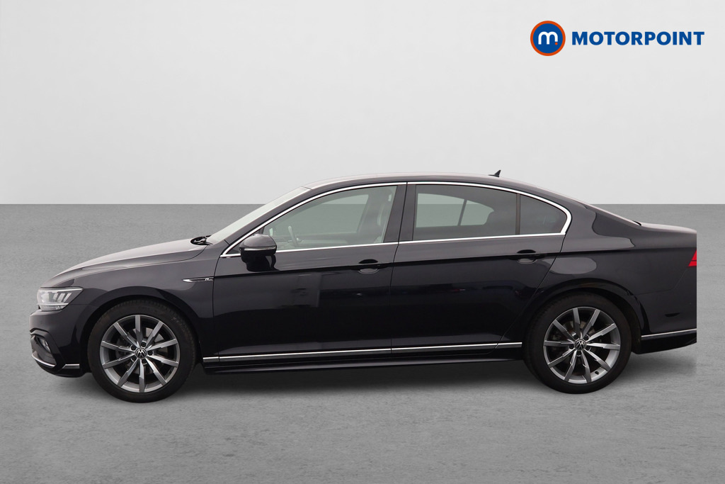 Volkswagen Passat 1.5 Tsi Evo R-line Dsg RK71XRZ Black #4
