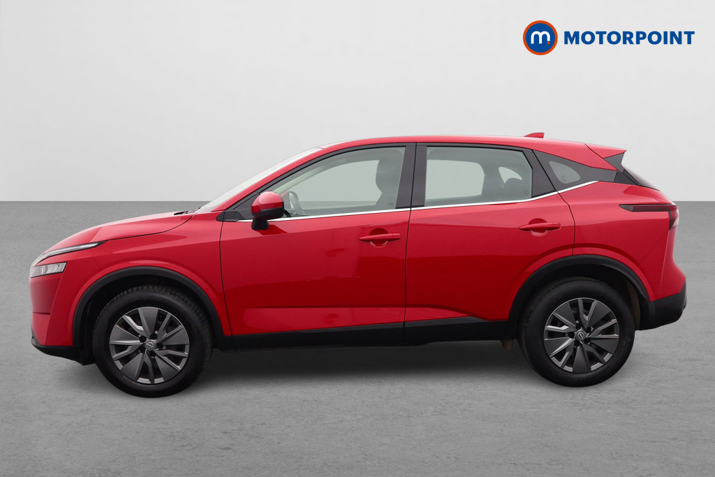 Nissan Qashqai 1.3 Dig-t Mh Visia DL22ZZP Red #4