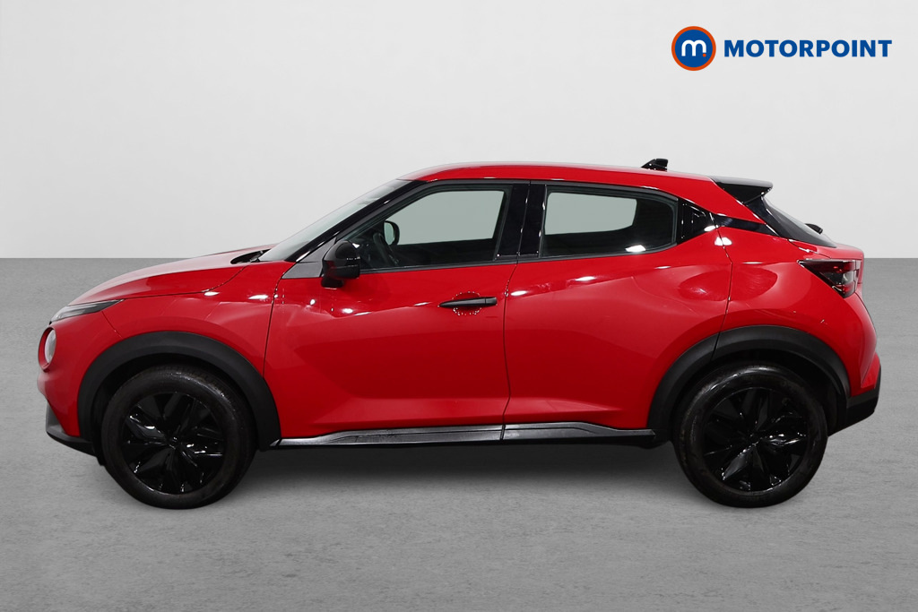 Nissan Juke 1.0 Dig-t Acenta Premium YH25LPV Red #4