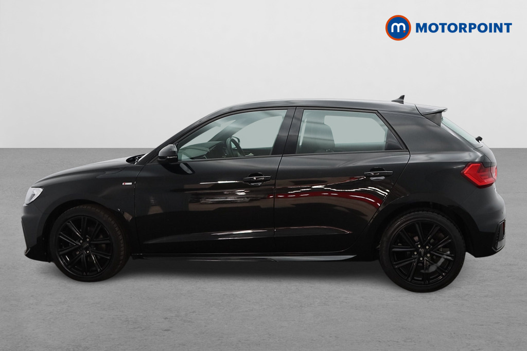 Audi A1 30 Tfsi S Line SV19UPY Black #4