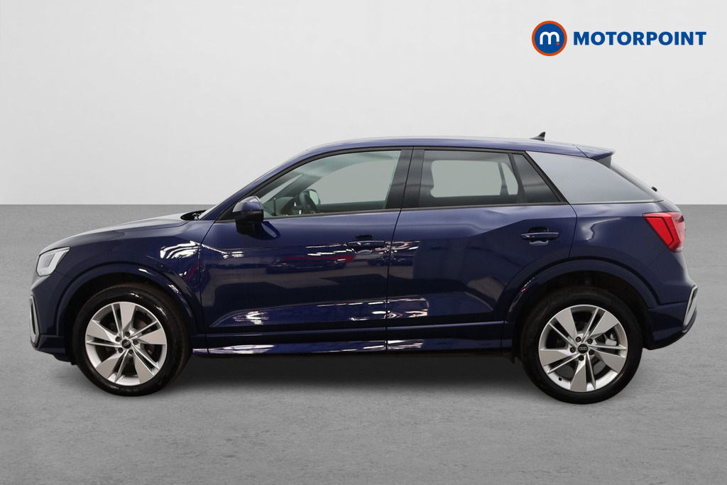 Audi Q2 35 Tfsi S Line YY24UAX Blue #4