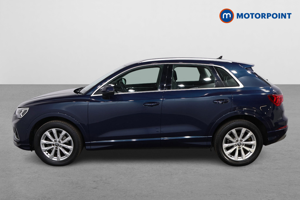Audi Q3 35 Tfsi Sport AO69VXX Blue #4