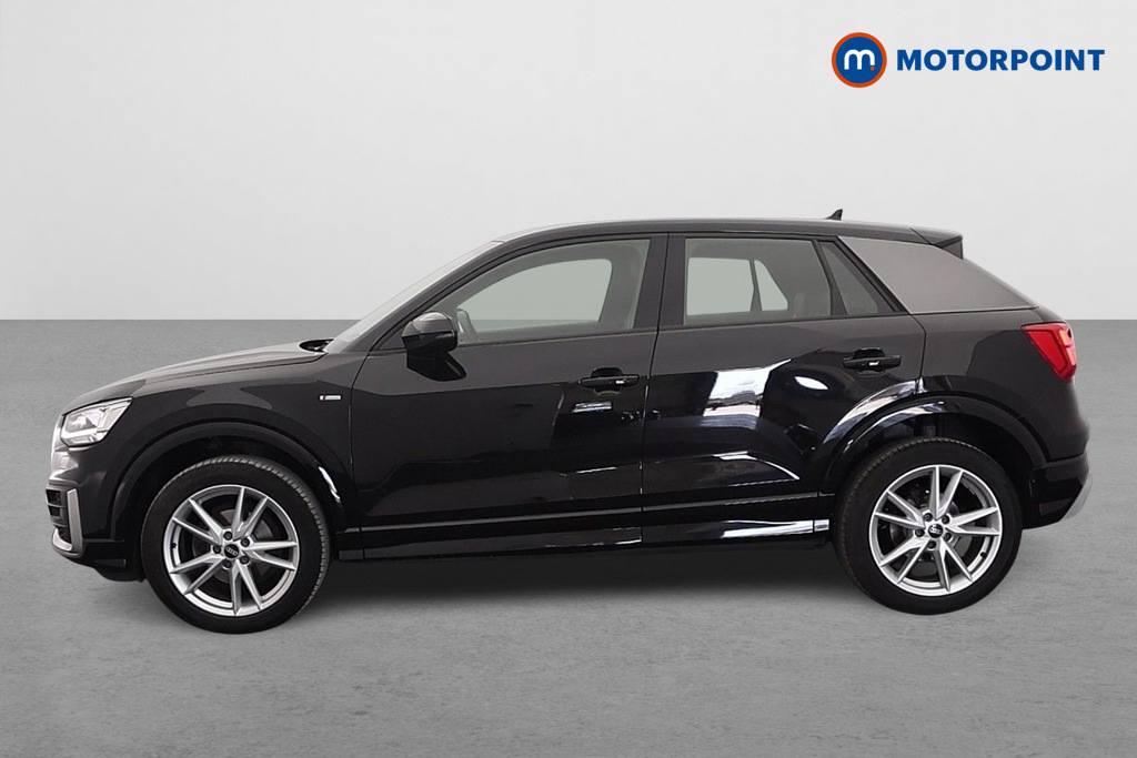 Audi Q2 35 Tfsi S Line S Tronic Black #4