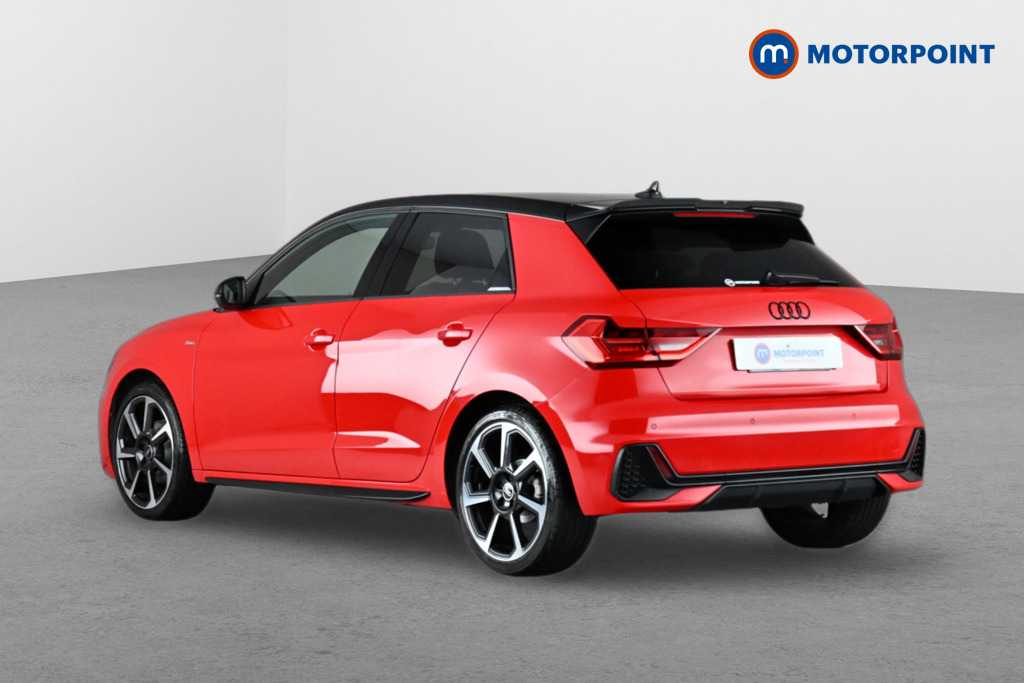 Audi A1 35 Tfsi Black Edition S Tronic LO21YUU Red #5
