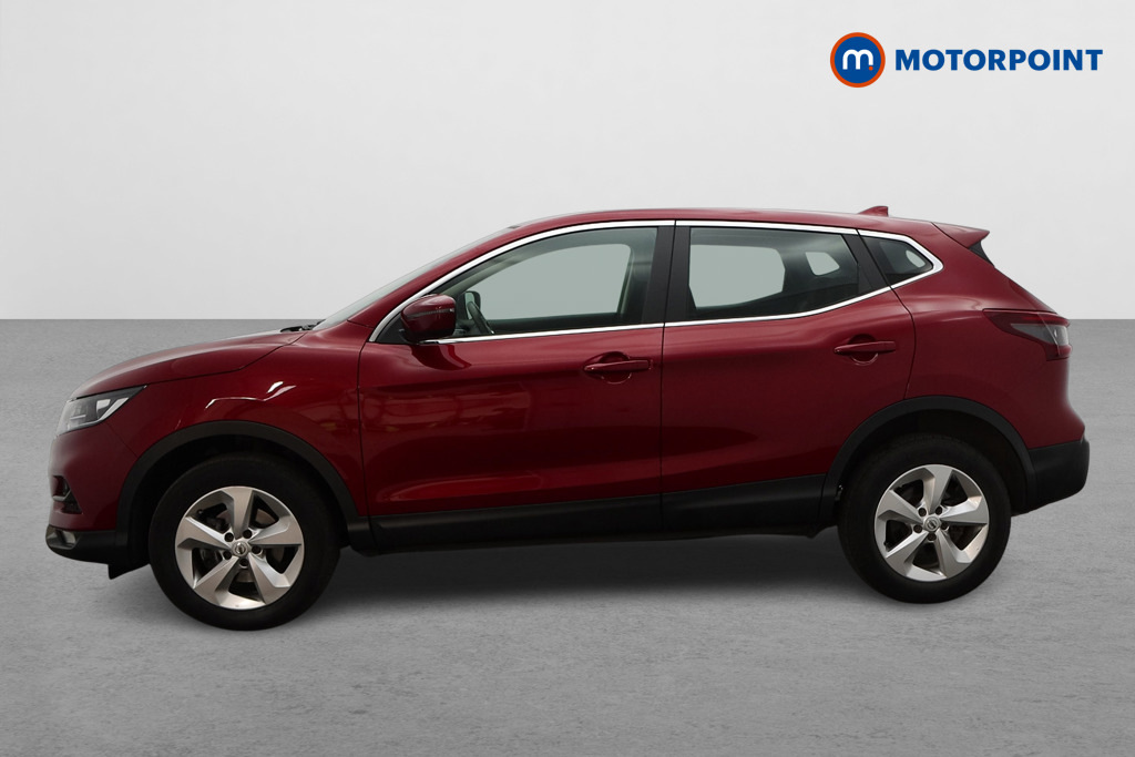 Nissan Qashqai 1.3 Dig-t Acenta Premium Red #4