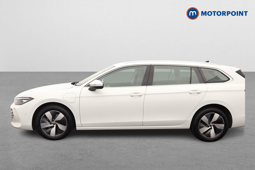 Volkswagen Passat 1.5 Tsi Ehybrid Life Dsg MK25CTZ White #4