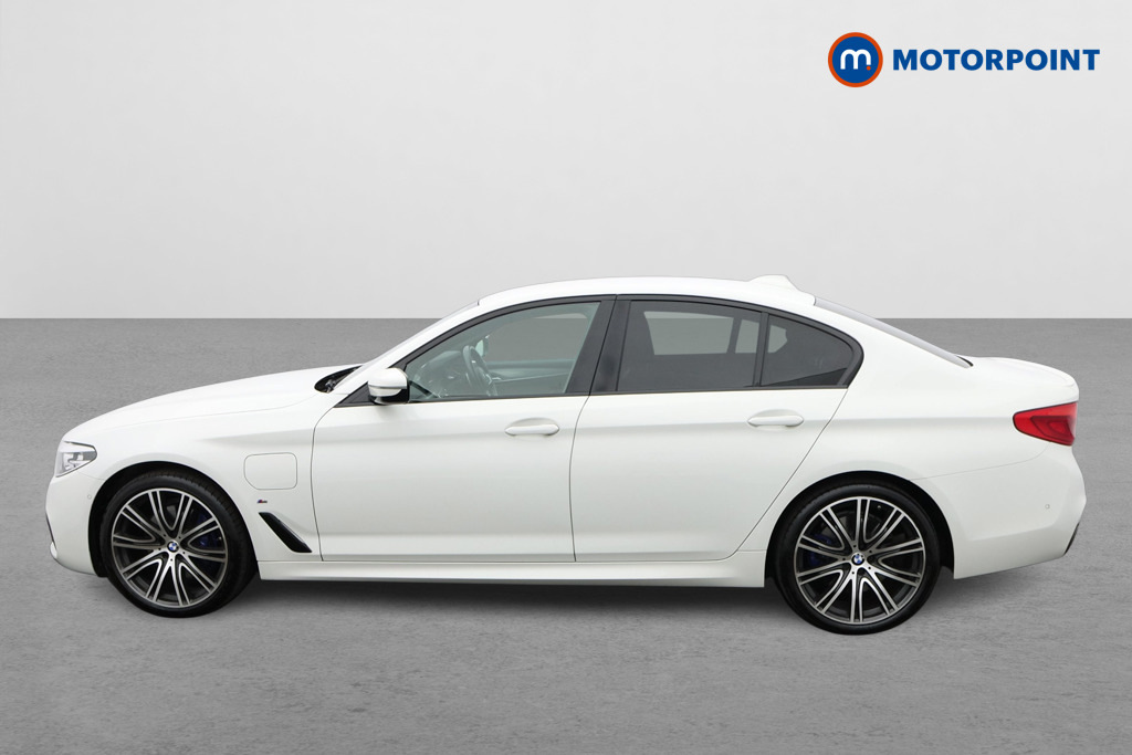 BMW 5 Series 530E M Sport Plus Pack YF69CFO White #4