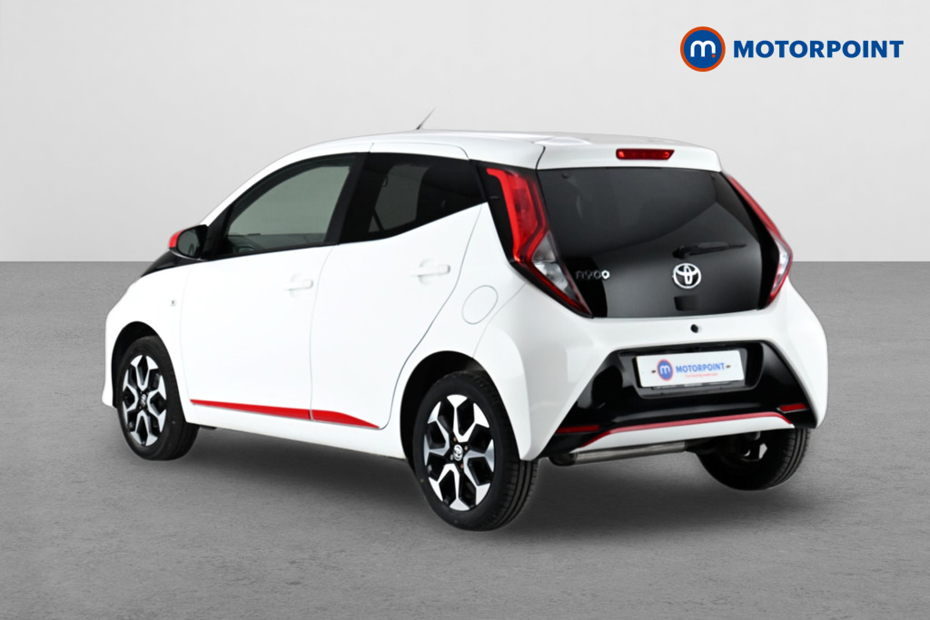 Toyota Aygo 1.0 Vvt-i X-trend YD70EUM White #4