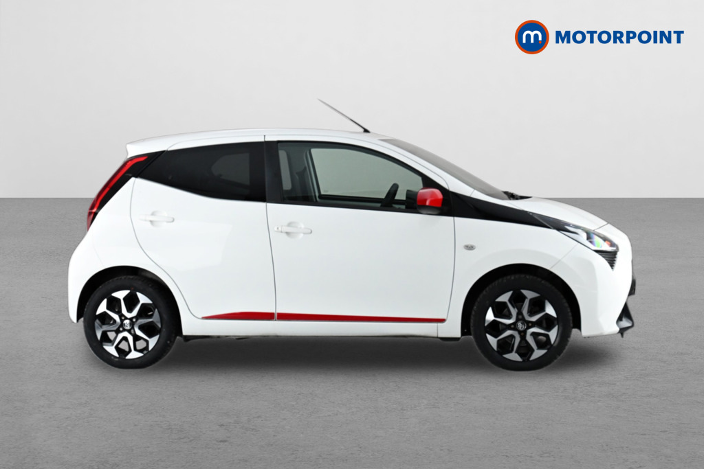 Toyota Aygo 1.0 Vvt-i X-trend YD70EUM White #6