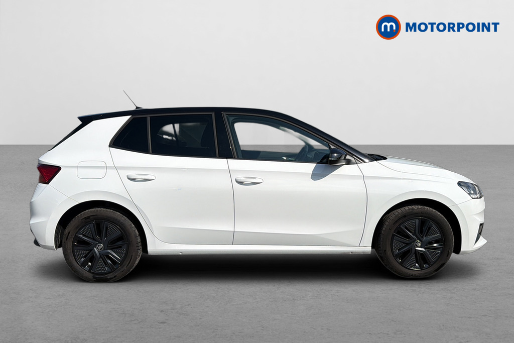 Skoda Fabia 1.0 Tsi 116 Colour Edition Dsg LV24NXT White #4