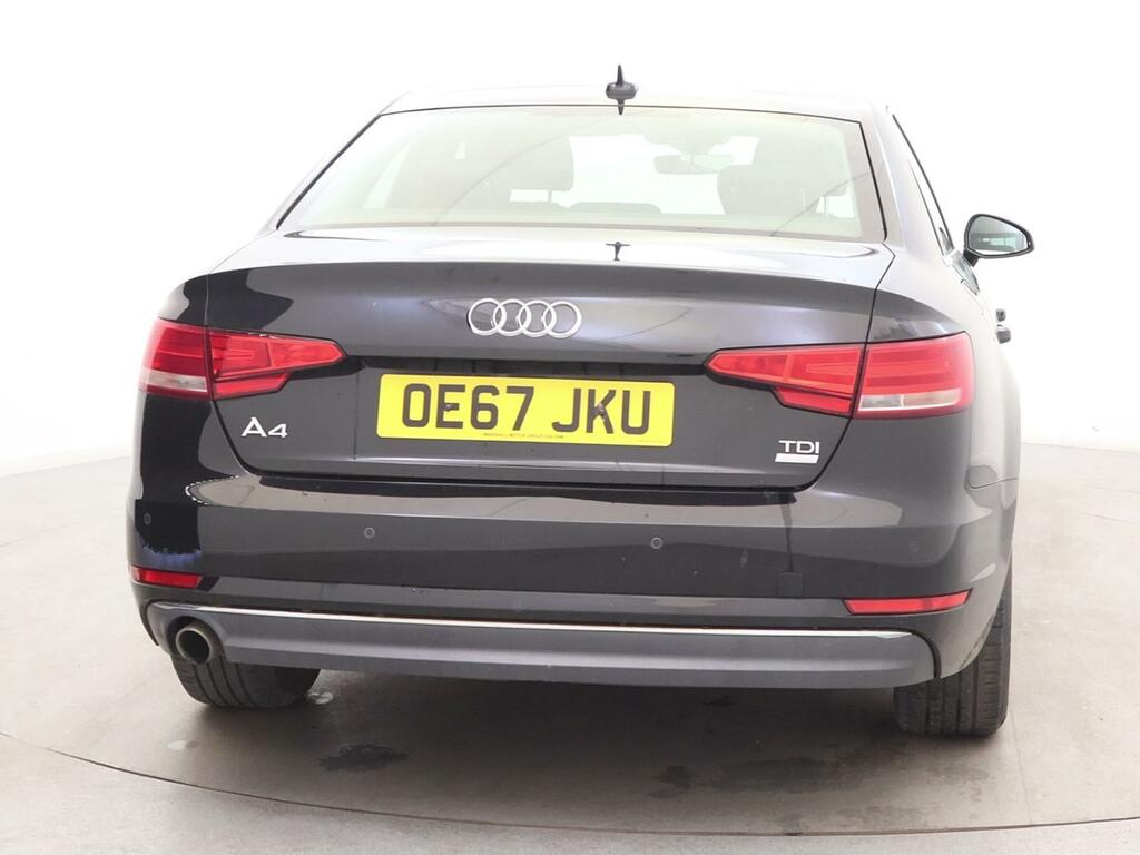 Audi A4 2.0 Tdi Ultra Se Black #6