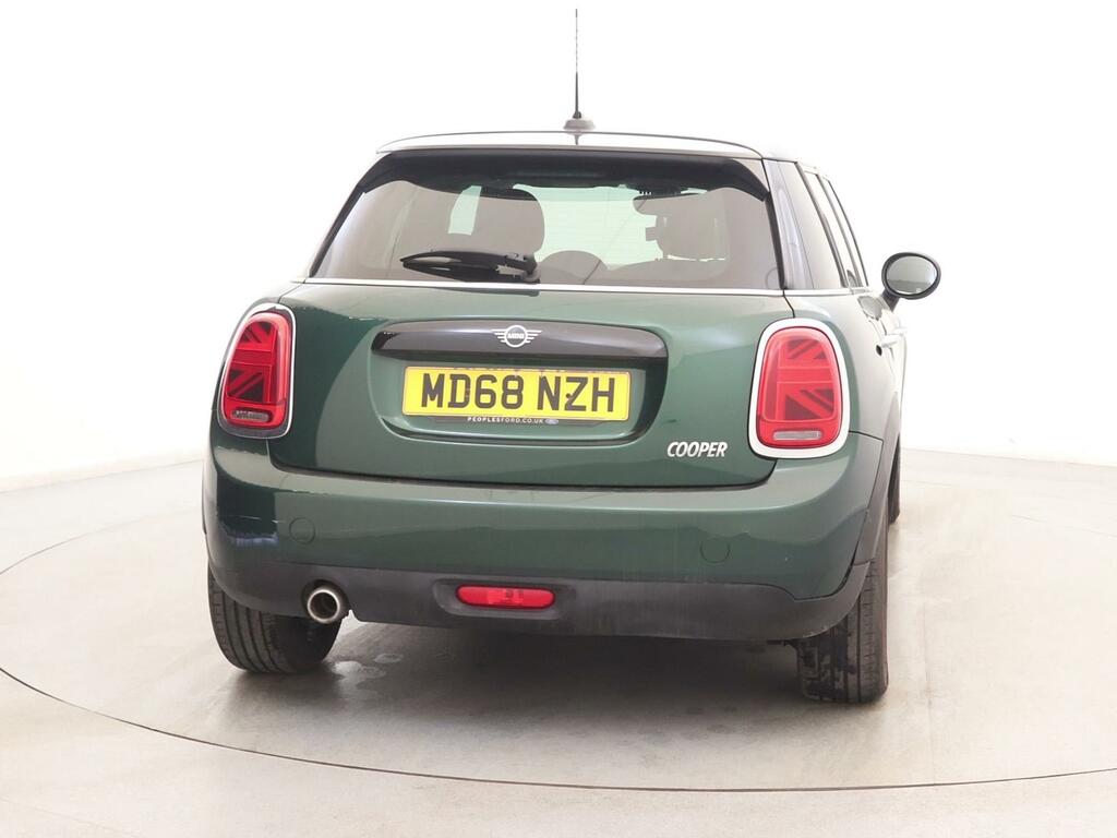 Mini Hatch 1.5 Cooper Classic II Comfortnav Pack MD68NZH Green #6
