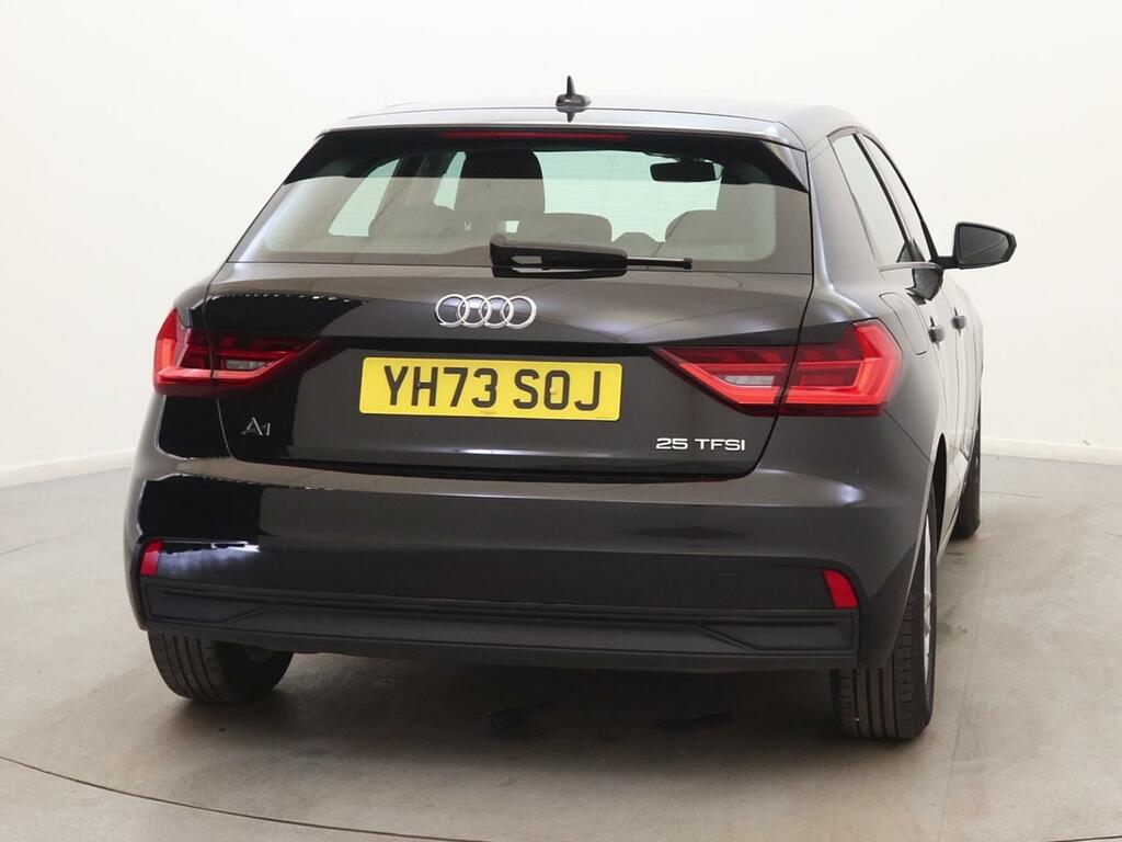 Audi A1 25 Tfsi Technik YH73SOJ Black #6