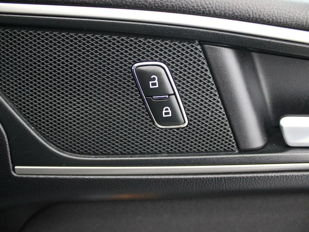 Ford S-Max S-max 2.5 Fhev 190 Titanium Cvt Blue #36